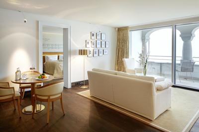 Residence with Lake View (Two Bedrooms)