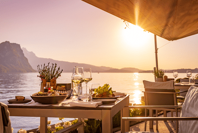 Grill Restaurant & Lakeside Terrace