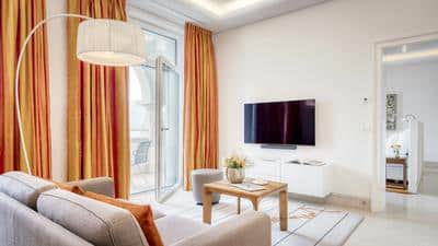 Suite With Lake View