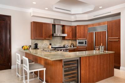 Estate Four Bedroom Residence & Estate Four Bedroom Level Pool Residence