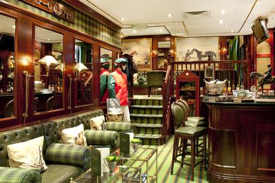 Stables Bar