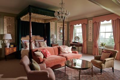 Royal Lochnager Suite