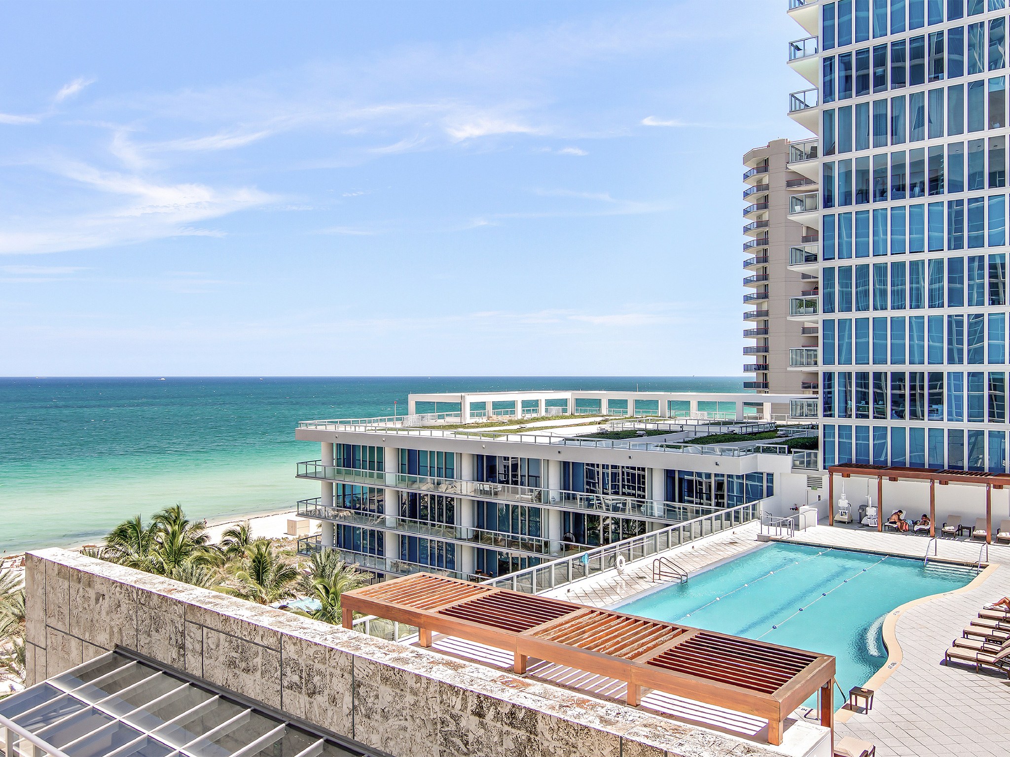 The Carillon Hotel