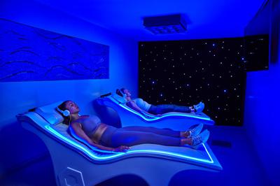 Spa Wave - Touchless