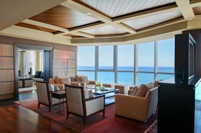 Penthouse Suite