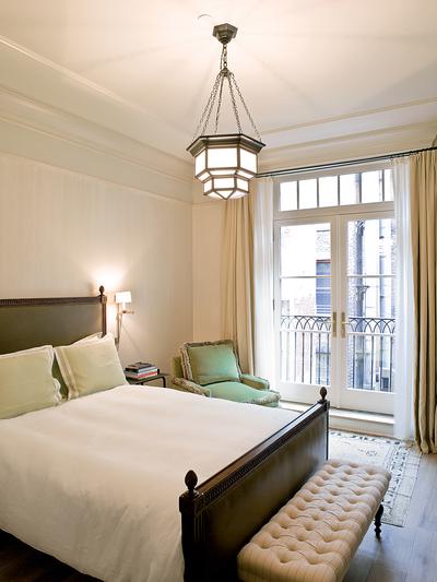 Courtyard Room / Courtyard King with Soaking Tub