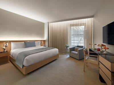 Deluxe Room King Bed