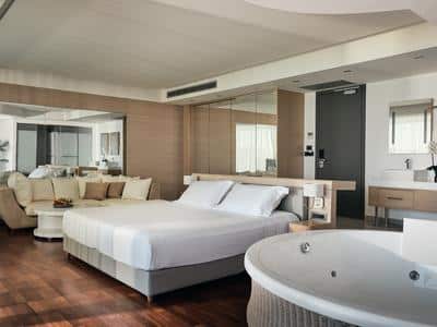 Deluxe Suite Sea View Private Pool
