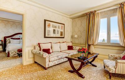 Sea View Deluxe Suite