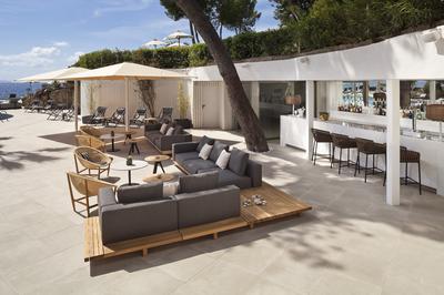 Bardot Lounge Bar