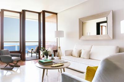 RedLevel Royal Suite