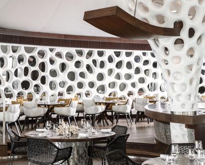 101 Dining, Lounge & Bar