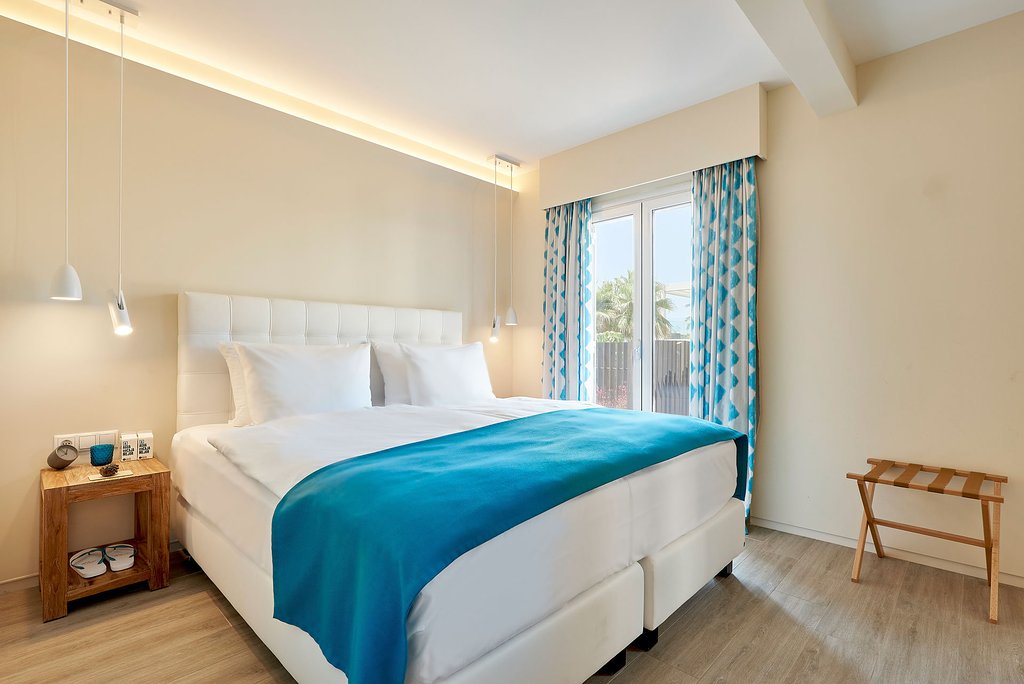 Garden Pool Suite Deluxe