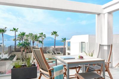 Resort Suite View Deluxe