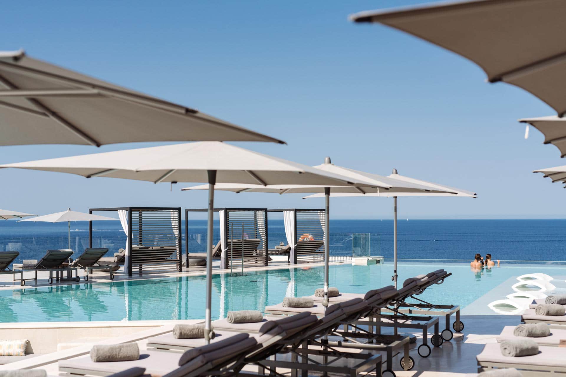 Infinity Swimming Pool