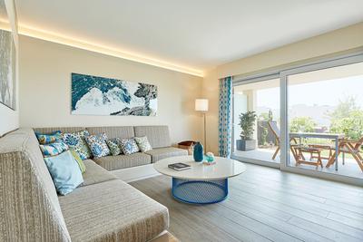 Garden Pool Suite Deluxe