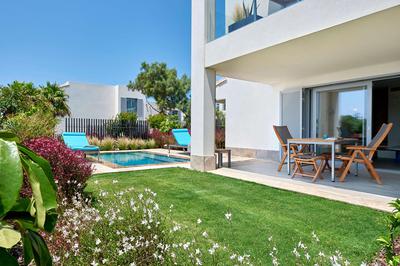 Garden Pool Suite Deluxe