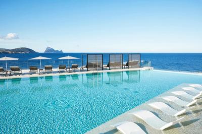 Infinity Swimming Pool