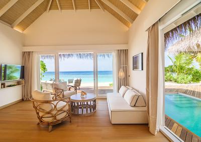 Pool Suite Beach Villa