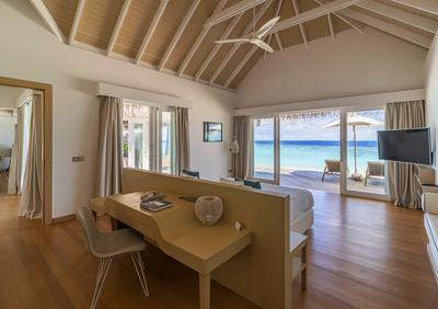 Pool Suite Beach Villa