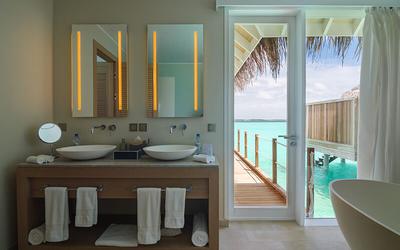 Sunset Water Villa / Water Villa / Pool Water Villa