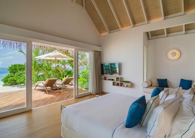 Pool Suite Beach Villa