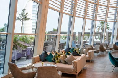 Pearl Lounge