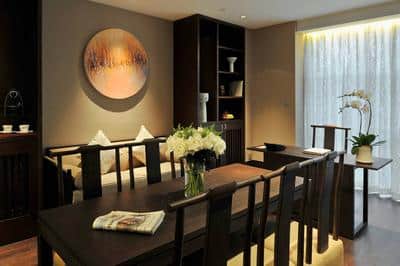 Grand Deluxe Suite Living Room