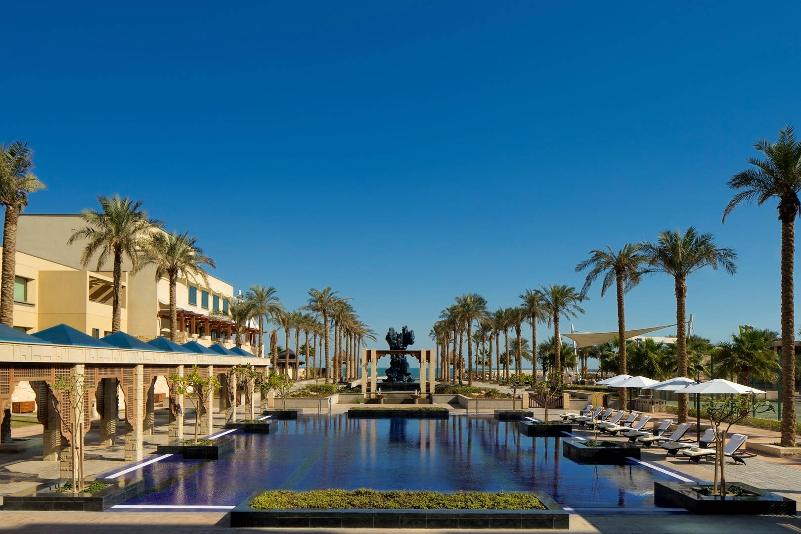 Jumeirah Messilah Beach Hotel