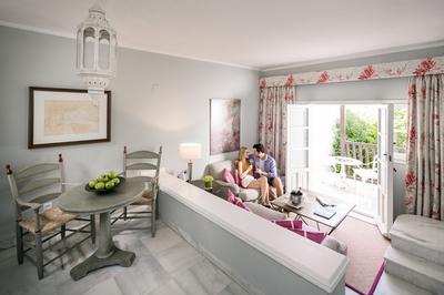 One Bedroom Suite Solarium