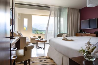 Premium Tramuntana Mountain View