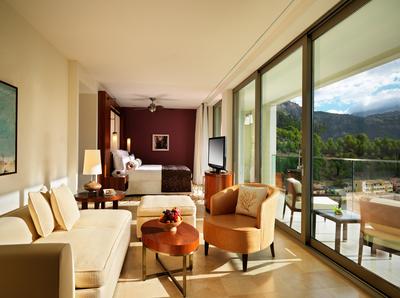 Junior Suite Tramuntana  Mountain View