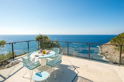 2- Bedroom Mar Blau Villa