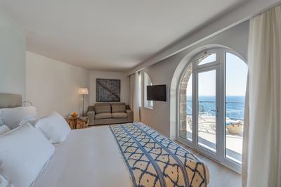 2- Bedroom Mar Blau Villa