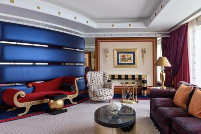Sky One Bedroom Suite