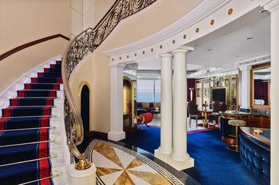 Sky One Bedroom Suite