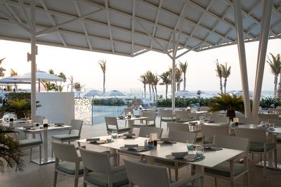 Restaurant Terrace