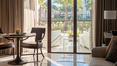 Deluxe Garden-View Room