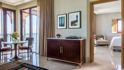 Four Seasons Sea-View Suite