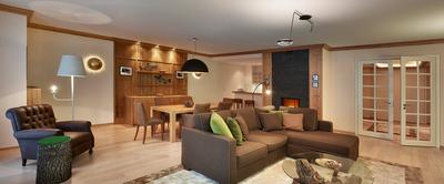 Deluxe One Bedroom Alpine Suite