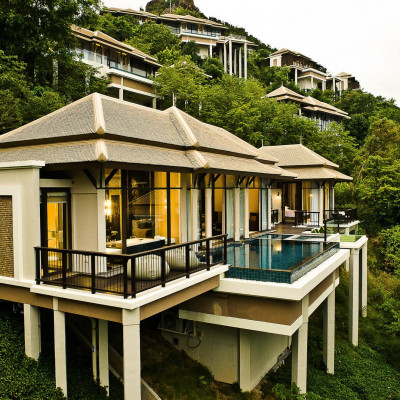 Family Ocean Pool Villa
