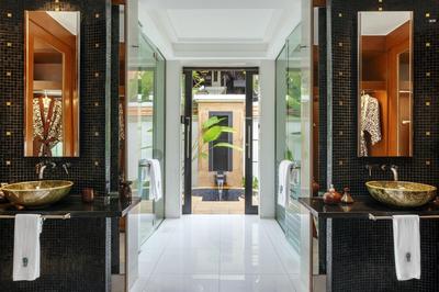 Spa Pool Villa