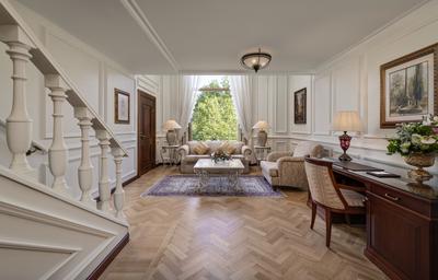 One Bedroom Park View Palace Suite