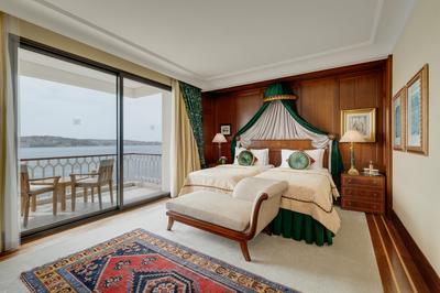 Pasha Suite