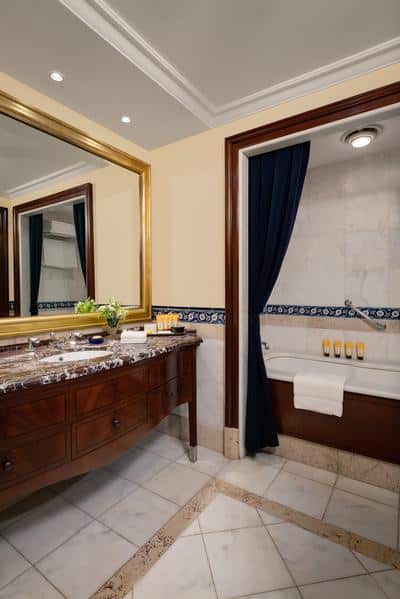 Vali Suite