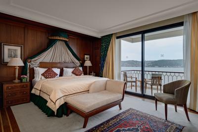 Pasha Suite
