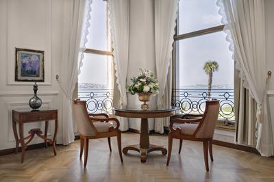 One Bedroom Bosphorus View Palace Suite