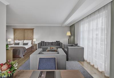 Superior Junior Suite