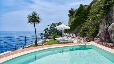 Clubhouse by the Sea