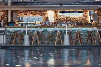 Kitrino Bar